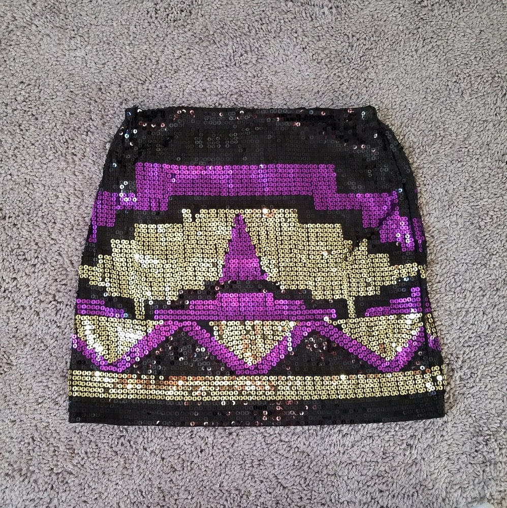 Aztec pattern skirt